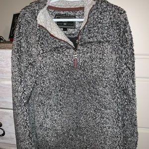 Men’s true grit pullover size XS